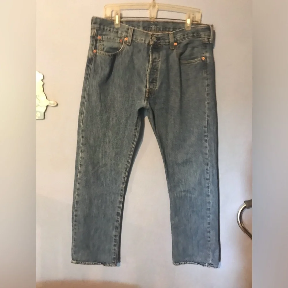 Vintage Levi's Men's Blue 501XX Series Straight Leg Denim Jeans Button Fly 36x32